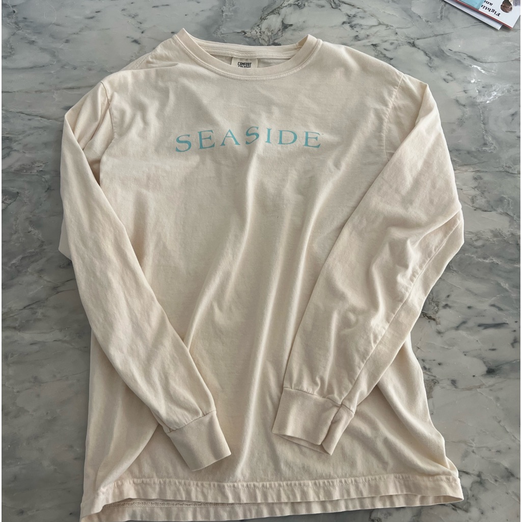 Seaside T-Shirt Long Sleeved. Pale Yellow. Size Small.
